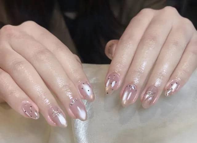 How Your Lifestyle Dictates Your Nail Choice
