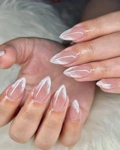 Seasonal Transitions for Office Manicures