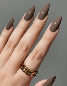 Practical Tips for Maintaining Your Dark Manicure