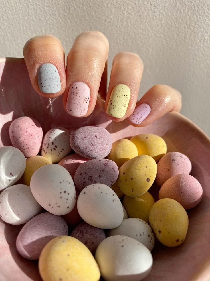 easter-nails-designs-3 (1)
