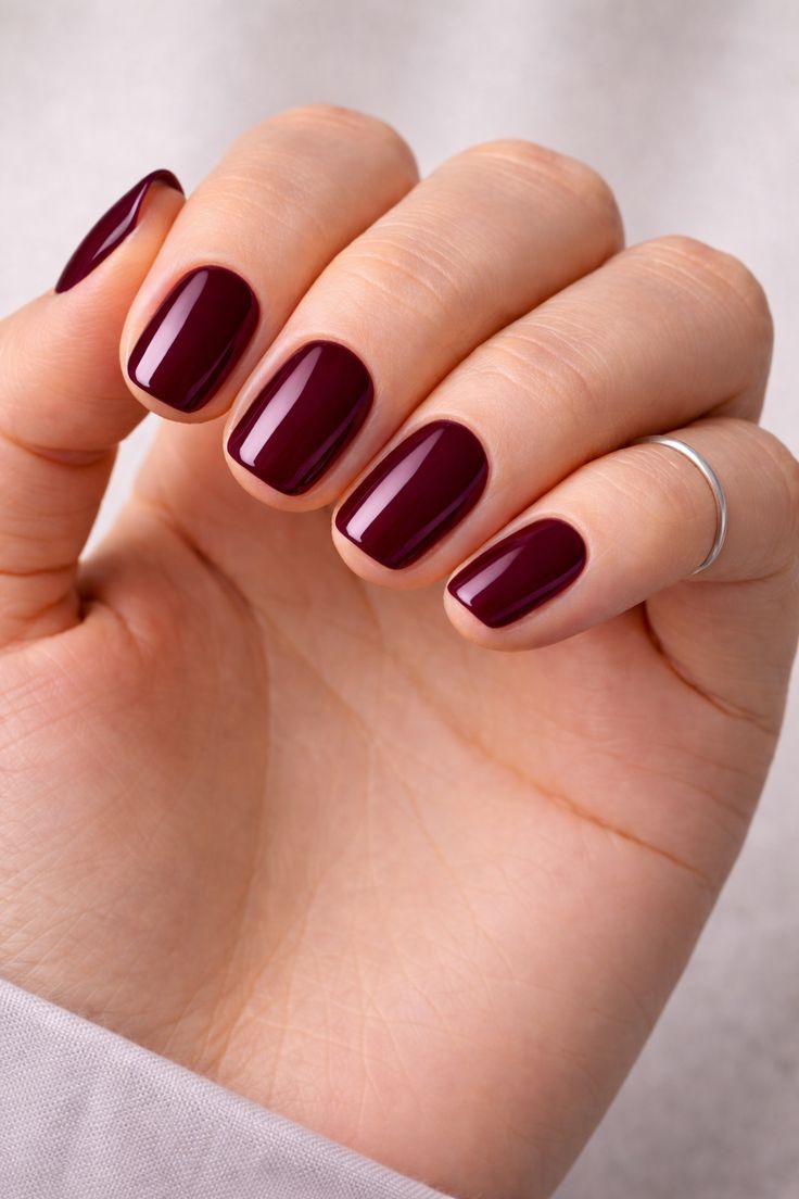 nail-shapes-for-everyday-comfort-1