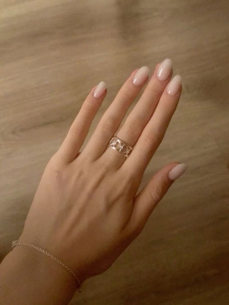 nail-shapes-for-everyday-comfort-3 (1)